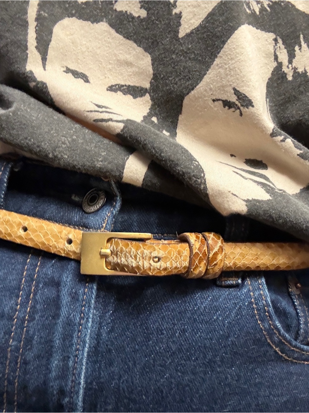 Vintage CIPRIANI Genuine Snakeskin Belt Women size 37.5 Tan Thin Gold Buckle